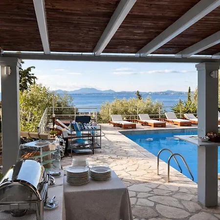 - Seaside Getaways With Pool Lägenhet