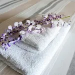 - Seaside Getaways With Pool Apartmán