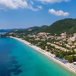 - Seaside Getaways With Pool Apartmán Barbati