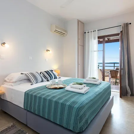 - Seaside Getaways With Pool * Barbati