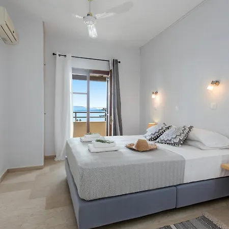 Daire - Seaside Getaways With Pool *